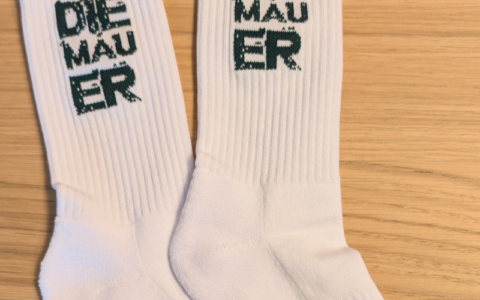 Socken Mauer